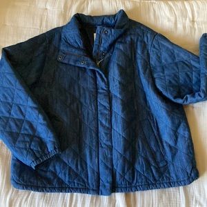 NWOT Woman’s quilted denim jacket Old Navy